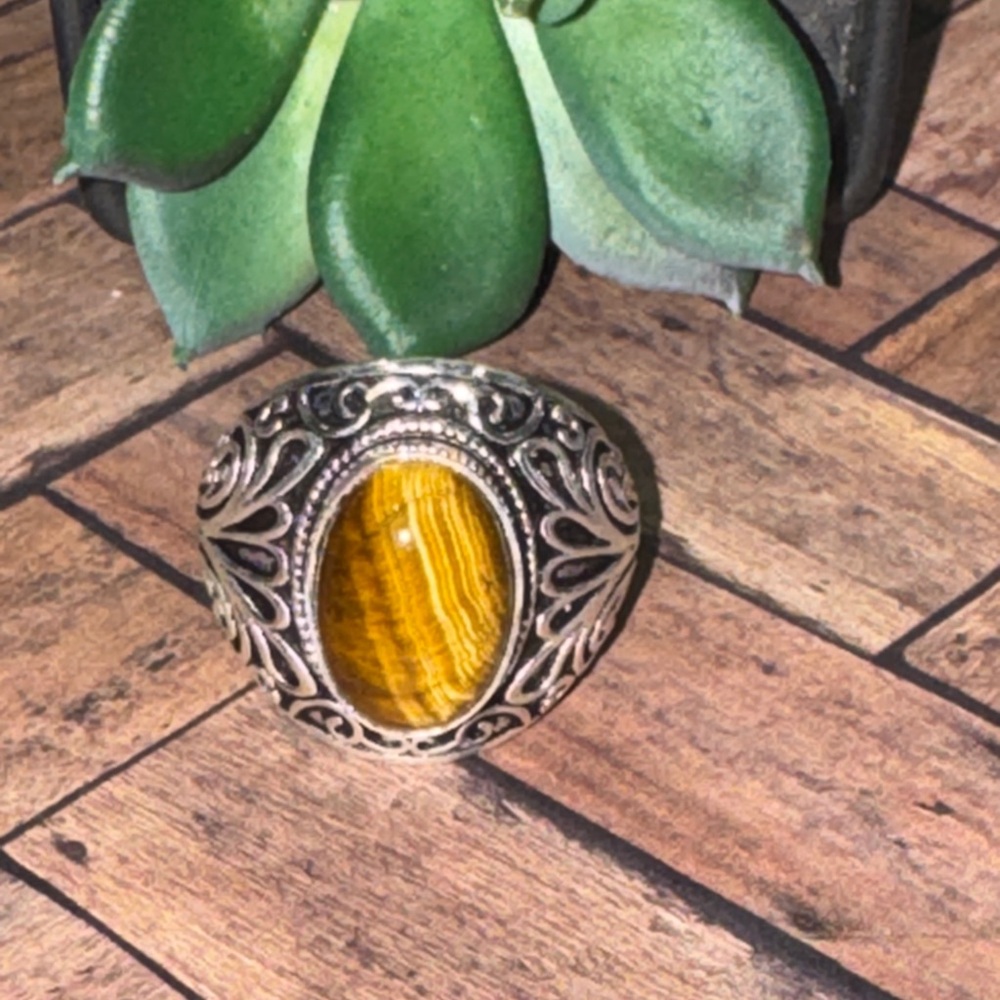 Silver Tiger Eye Ring - image 3